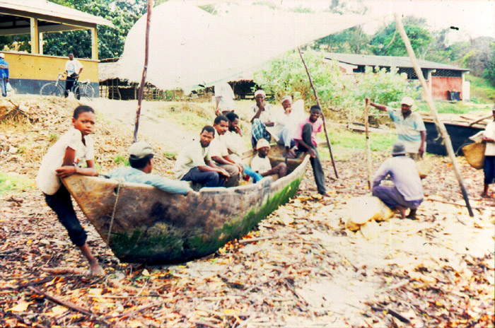 048_tanga